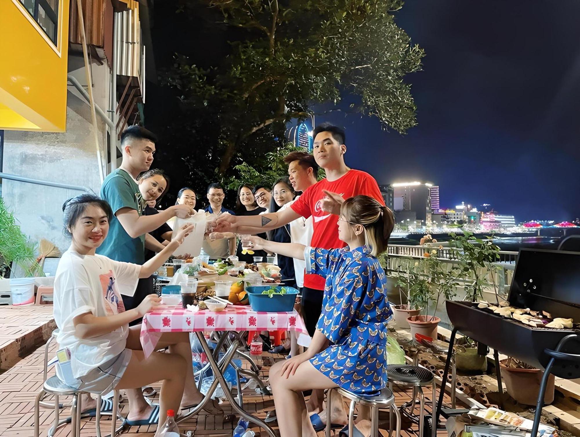 Tit Mit Homestay Каобанг Экстерьер фото